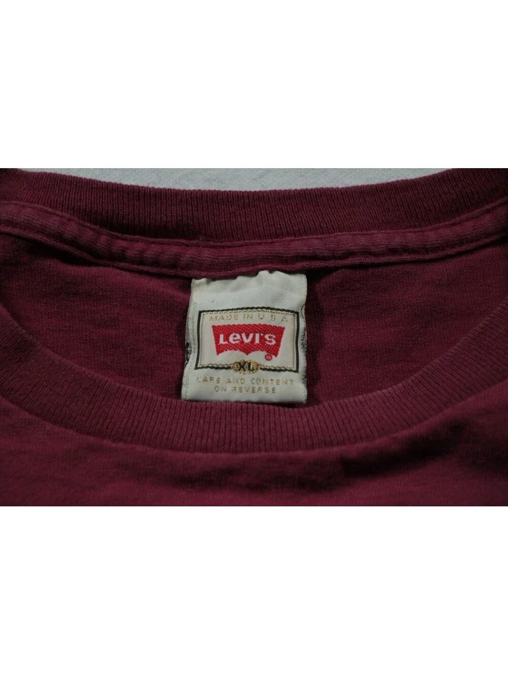 Vintage 90s Levi's Quality Wear For a Quality World T-Shirt XL